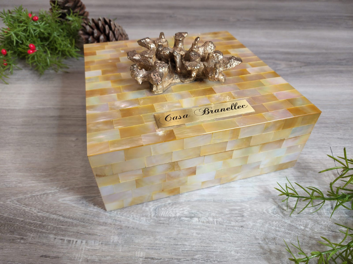 [FOR PRE-ORDER - 4 WEEKS LEAD TIME] MADRE PERLA MEDIA Cajas (MEDIUM Square MOTHER OF PEARL Box with cover)