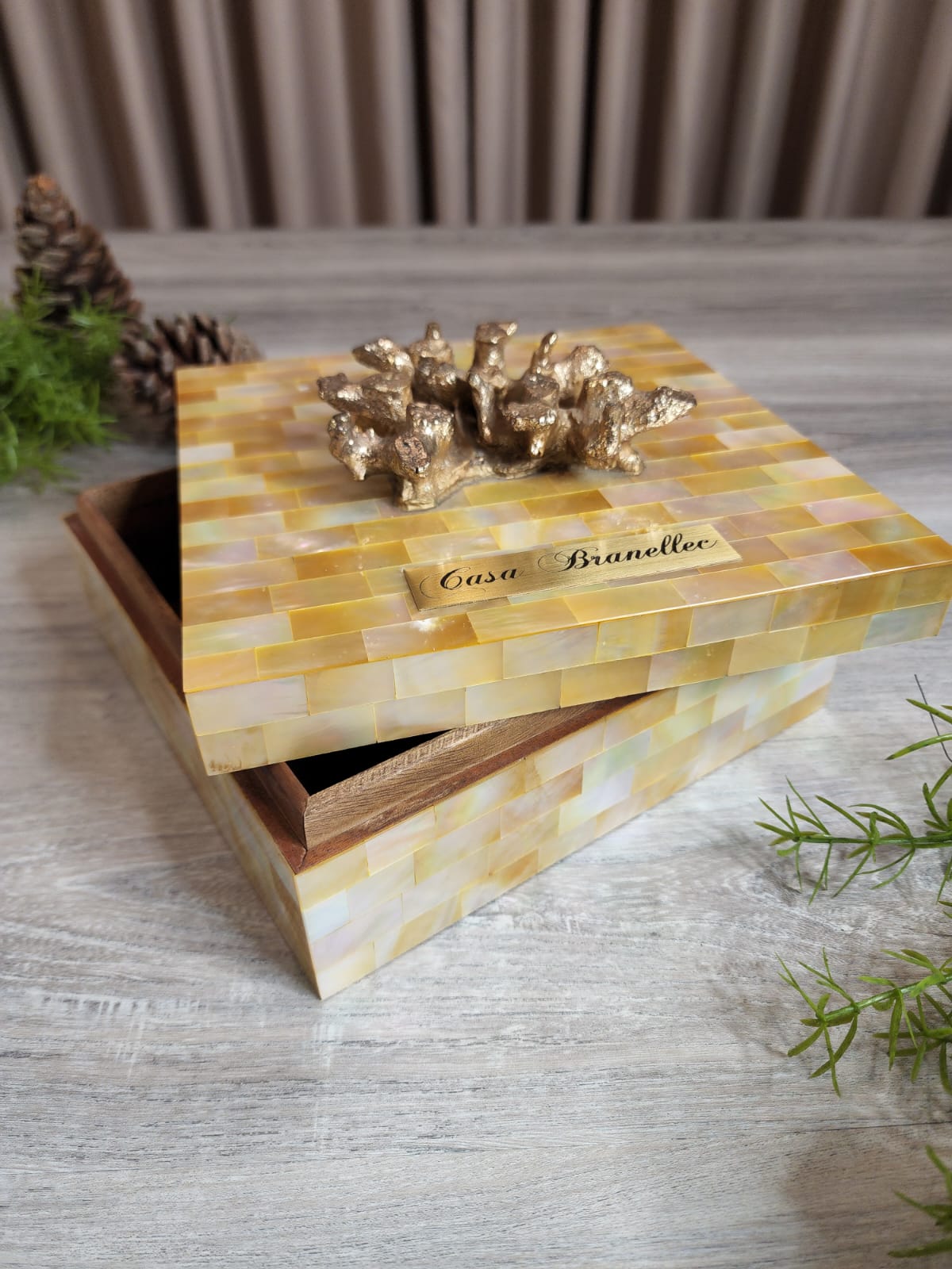 [FOR PRE-ORDER - 4 WEEKS LEAD TIME] MADRE PERLA MEDIA Cajas (MEDIUM Square MOTHER OF PEARL Box with cover)