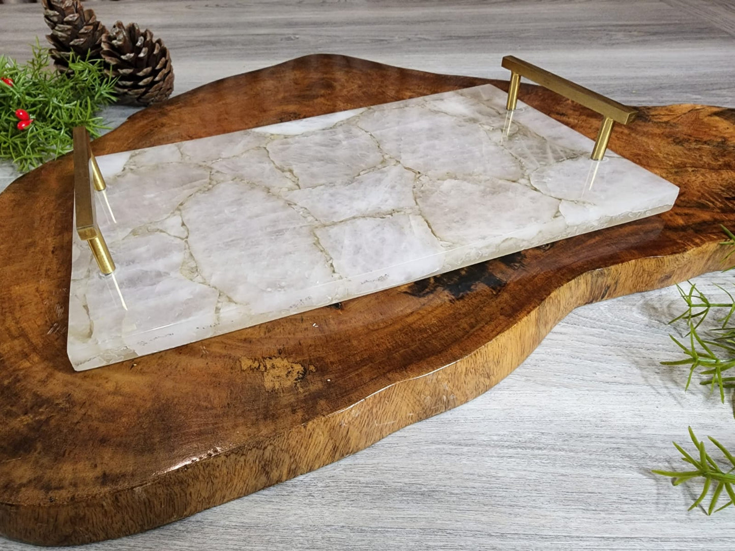 PIEDRA Blanca Tray (Agate with Gold Metal Handles)